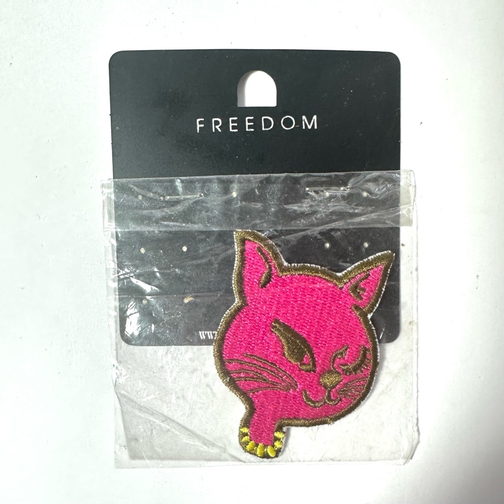 Vintage Topshop Freedom Jewelry 90s Y2K Patch Pussycat Face Winking BN On Card